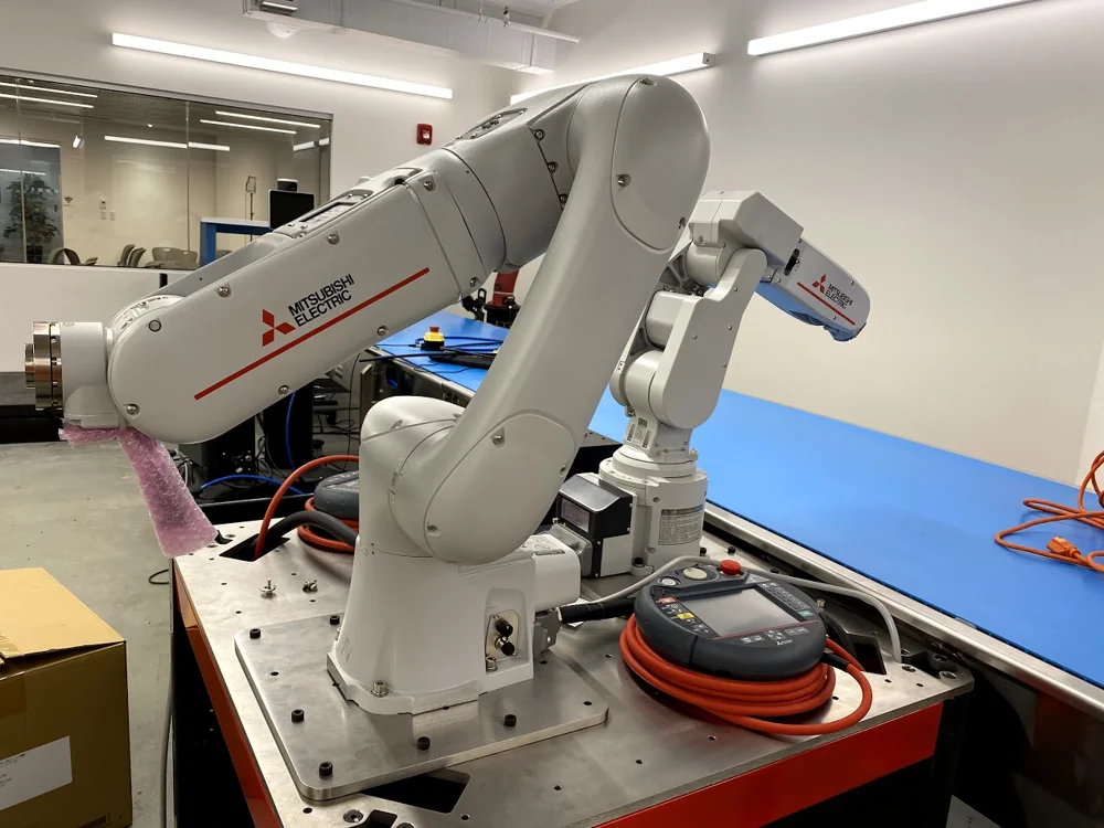 Cobots and Industrial Robotic Arms